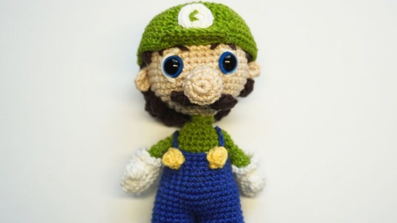 Luigi Amigurumi