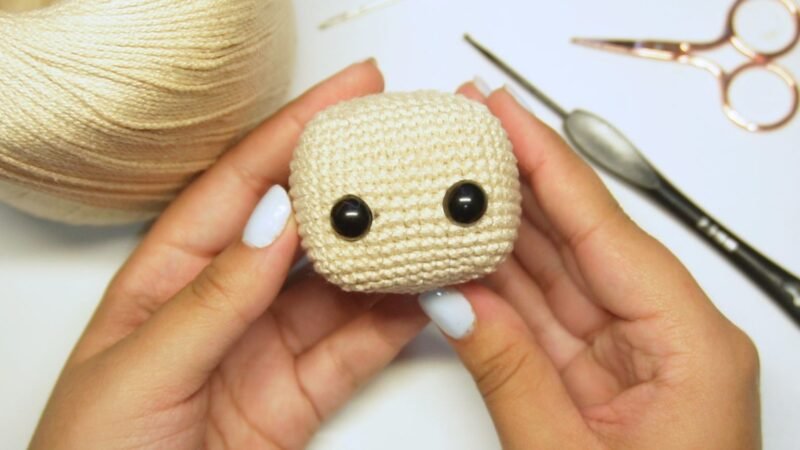 cabeza cuadrada amigurumi